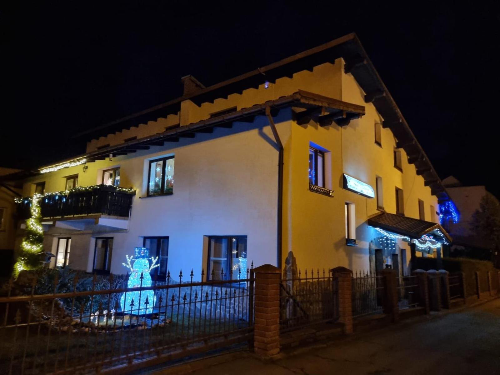 שצ'צ'ירק Kacperek W Centrum Willowa 4A מראה חיצוני תמונה